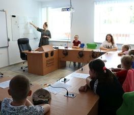 Zdjęcie z galerii: Trwa nabór do sekcji językowych w Powiatowym Centrum Animacji Społecznej