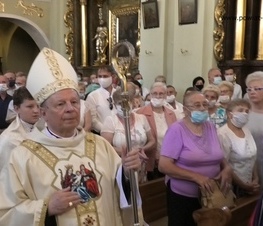 Zdjęcie z galerii: Obchody 400-lecia objawień świętej Anny w Smardzewicach