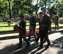 Zdjęcie z galerii: Obchody związane z 76. rocznicą wybuchu Powstania Warszawskiego