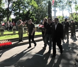Zdjęcie z galerii: Obchody związane z 76. rocznicą wybuchu Powstania Warszawskiego