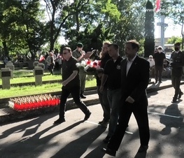 Zdjęcie z galerii: Obchody związane z 76. rocznicą wybuchu Powstania Warszawskiego