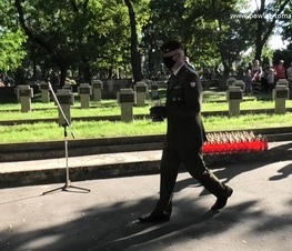 Zdjęcie z galerii: Obchody związane z 76. rocznicą wybuchu Powstania Warszawskiego
