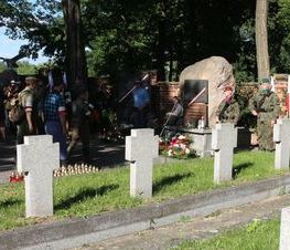 Zdjęcie z galerii: Pamiętamy! Stowarzyszenie Rekonstrukcji Historycznej  'Batalion Tomaszów' 