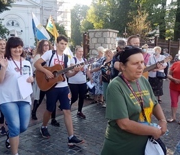 Zdjęcie z galerii: Wyruszyła 204. Tomaszowska Piesza Pielgrzymka na Jasną Górę