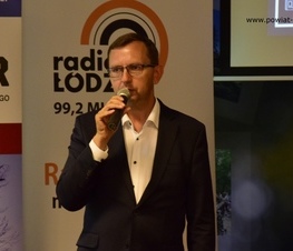 larr15