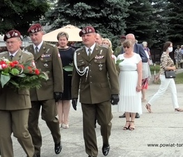 Zdjęcie z galerii: 15 sierpnia – uroczyste obchody święta kościelnego i państwowego w Tomaszowie Mazowieckim