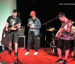 Zdjęcie z galerii: Wieczór rockowy w Arkadach 