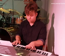 Zdjęcie z galerii: Wieczór rockowy w Arkadach 