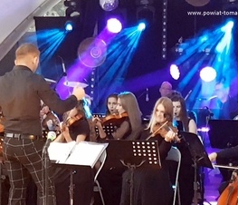 Zdjęcie z galerii: XIII Piknik Organizacji Pozarządowych 'Lokalni Niebanalni”