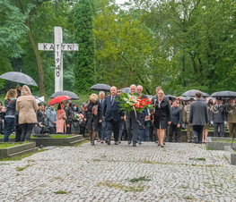 Zdjęcie z galerii: Obchody 81. rocznicy wybuchu II Wojny Światowej i walk o Tomaszów Mazowiecki