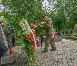 Zdjęcie z galerii: Obchody 81. rocznicy wybuchu II Wojny Światowej i walk o Tomaszów Mazowiecki