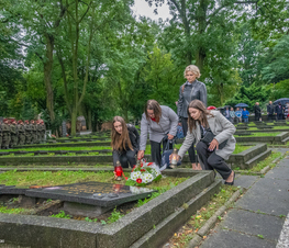 Zdjęcie z galerii: Obchody 81. rocznicy wybuchu II Wojny Światowej i walk o Tomaszów Mazowiecki