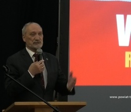 Zdjęcie z galerii: Rozpoczęcie roku szkolnego 2020/2021 w ZSP nr 1