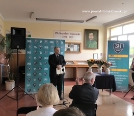 Zdjęcie z galerii: Nowy rok szkolny 2020/2021 w ZSP nr 8 rozpoczęty
