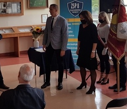 Zdjęcie z galerii: Nowy rok szkolny 2020/2021 w ZSP nr 8 rozpoczęty