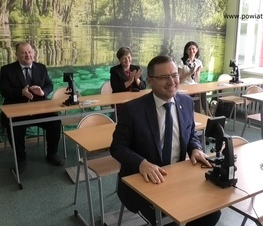 Zdjęcie z galerii: Otwarcie ekopracowni w I LO