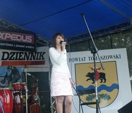 Zdjęcie z galerii: UROCZYSTOŚCI OTWARCIA CIĄGU PIESZO-ROWEROWEGO Z TOMASZOWA MAZ. DO SPAŁY