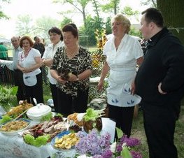 Zdjęcie z galerii: VII Powiatowy Konkurs Kulinarny Potraw Regionalnych w Czerniewicach - 18.05.2008 r.