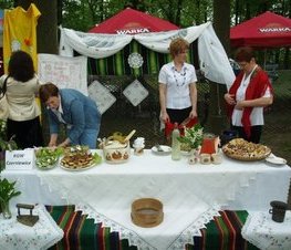 Zdjęcie z galerii: VII Powiatowy Konkurs Kulinarny Potraw Regionalnych w Czerniewicach - 18.05.2008 r.