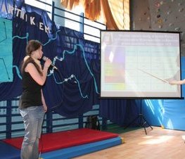 Zdjęcie z galerii: Konferencja podsumowująca projekt ekologiczny 'W pogoni za nartnikiem' - 16-17.05.2008 r.