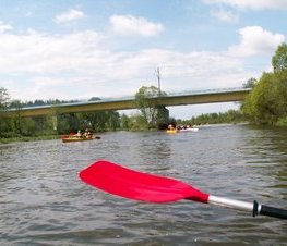 Zdjęcie z galerii: Uroczystość otwarcia szlaku kajakowego na rzece Pilicy - 08-09.05.2008 r.