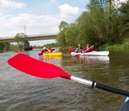 Zdjęcie z galerii: Uroczystość otwarcia szlaku kajakowego na rzece Pilicy - 08-09.05.2008 r.