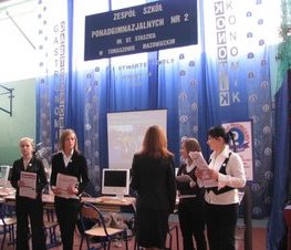 Zdjęcie z galerii: Targi edukacyjne 2008