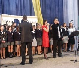 Zdjęcie z galerii: IV Powiatowe Spotkanie Noworoczne pt:'Perły architektury i pejzaż mojej małej ojczyzny' - 30 I 2008 r.
