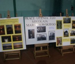 Zdjęcie z galerii: IV Powiatowe Spotkanie Noworoczne pt:'Perły architektury i pejzaż mojej małej ojczyzny' - 30 I 2008 r.