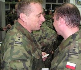 Zdjęcie z galerii: Pierwsze dziecko urodzone w 2004 roku w Powiecie Tomaszowskim