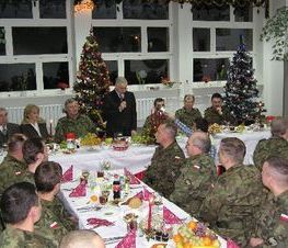 Zdjęcie z galerii: Pierwsze dziecko urodzone w 2004 roku w Powiecie Tomaszowskim