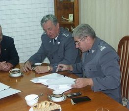 Zdjęcie z galerii: Przekazanie gruntu pod budowe nowej siedziby Komendy Powiatowej Policji