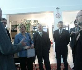 Zdjęcie z galerii: Wizyta Szwedzkiej delegacji w Powiecie Tomaszowskim - 06.03.2004r