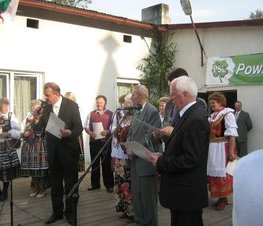 Zdjęcie z galerii: III Powiatowy Przegląd Zespołów Folklorystycznych 