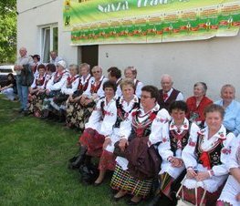 Zdjęcie z galerii: III Powiatowy Przegląd Zespołów Folklorystycznych 