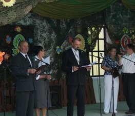 Zdjęcie z galerii: VIII Powiatowy Konkurs Potraw Regionalnych w Czerniewicach - 17.05.2009 r.