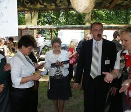 Zdjęcie z galerii: VIII Powiatowy Konkurs Potraw Regionalnych w Czerniewicach - 17.05.2009 r.