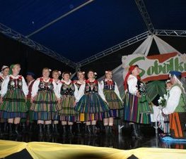 Zdjęcie z galerii: Sobótki w Smardzewicach gm. Tomaszów Maz. - 23.06.2009 r. 