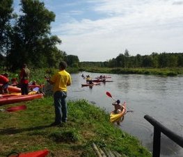 Zdjęcie z galerii: III Ogólnopolski spływ kajakowy rzeką Pilicą pn.'PILICA ZACHWYCA' - Tomaszów 2009 - 11-13.09.2009 r.