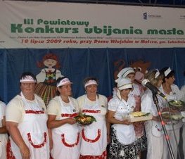 Zdjęcie z galerii: III Powiatowy Konkurs Ubijania Masła w Lubochni - 18.07.2009 r.