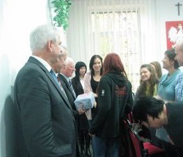 Zdjęcie z galerii: Wizyta młodzieży z Karolinska Skolan z Orebro ze Szwecji w powiecie - 18-23.10.2009 r. 