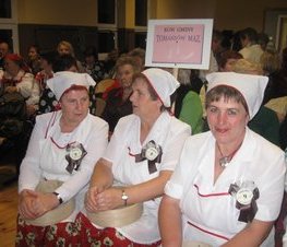 Zdjęcie z galerii: IX Powiatowy Konkurs Darcia Pierza w Rzeczycy - 28.11.2009 r.