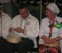 Zdjęcie z galerii: IX Powiatowy Konkurs Darcia Pierza w Rzeczycy - 28.11.2009 r.