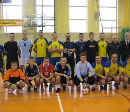 Zdjęcie z galerii: Powiatowe współzawodnictwo sportowe szkół za rok szkolny 2008/2009 -24.11.2009 r. 