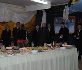 Zdjęcie z galerii: Wigilia pracowników Starostwa Powiatowego - 22.12.2009