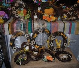 Zdjęcie z galerii: VII Powiatowy Konkurs Pisanek i Palm Wielkanocnych w Prażkach (gm. Będków) - 19.03.2010 r.