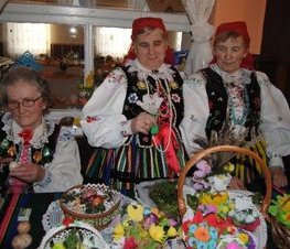 Zdjęcie z galerii: VII Powiatowy Konkurs Pisanek i Palm Wielkanocnych w Prażkach (gm. Będków) - 19.03.2010 r.
