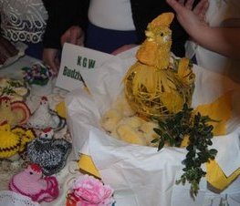Zdjęcie z galerii: VII Powiatowy Konkurs Pisanek i Palm Wielkanocnych w Prażkach (gm. Będków) - 19.03.2010 r.