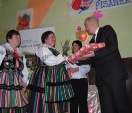Zdjęcie z galerii: VII Powiatowy Konkurs Pisanek i Palm Wielkanocnych w Prażkach (gm. Będków) - 19.03.2010 r.