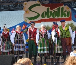 Zdjęcie z galerii: Sobótki w Smardzewicach (gm. Tomaszów Maz.) - 23.06.2010 r.